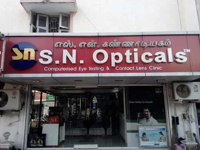 S.N.Opticals - Hasthinapuram